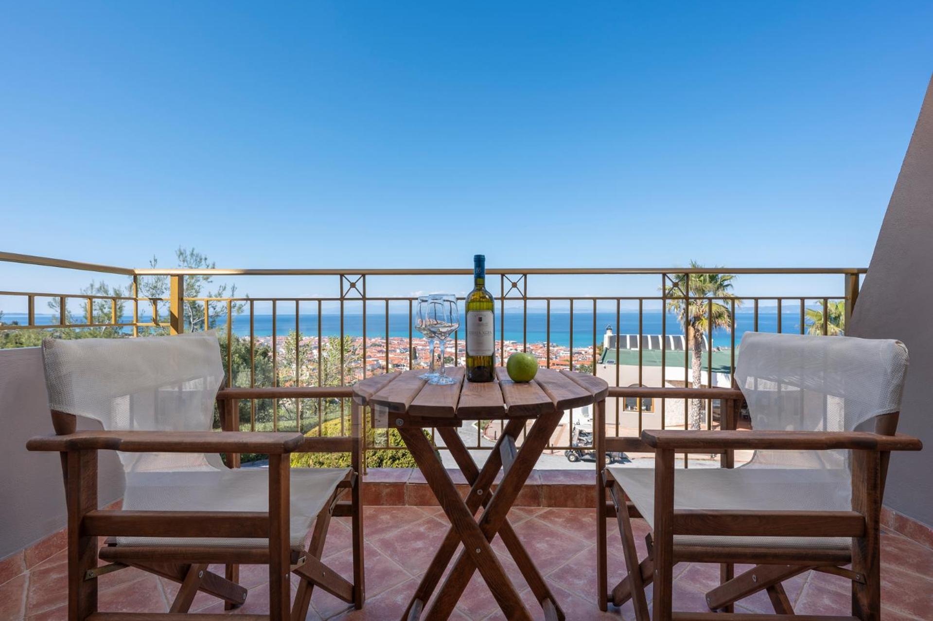 Alia Palace Hotel - Adults Only 16+ Chalkidiki Eksteriør billede A balcony in Spain
